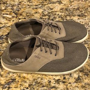 Men’s OluKai 9.5